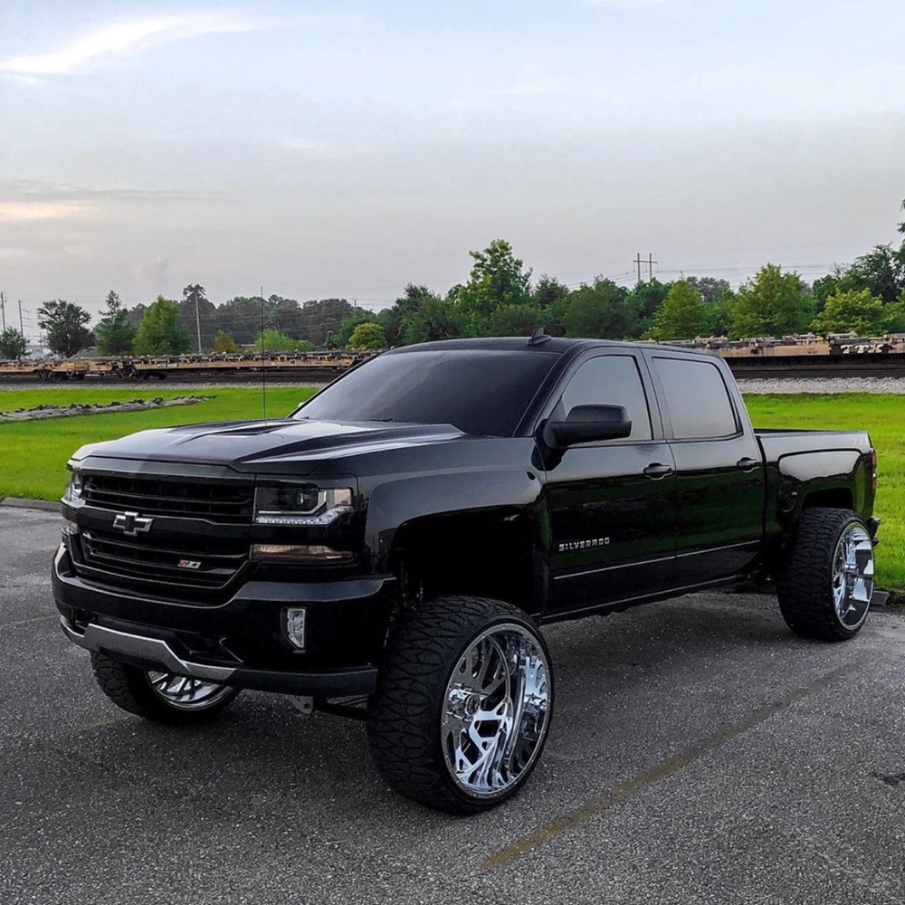 Meet your Posher, Austin